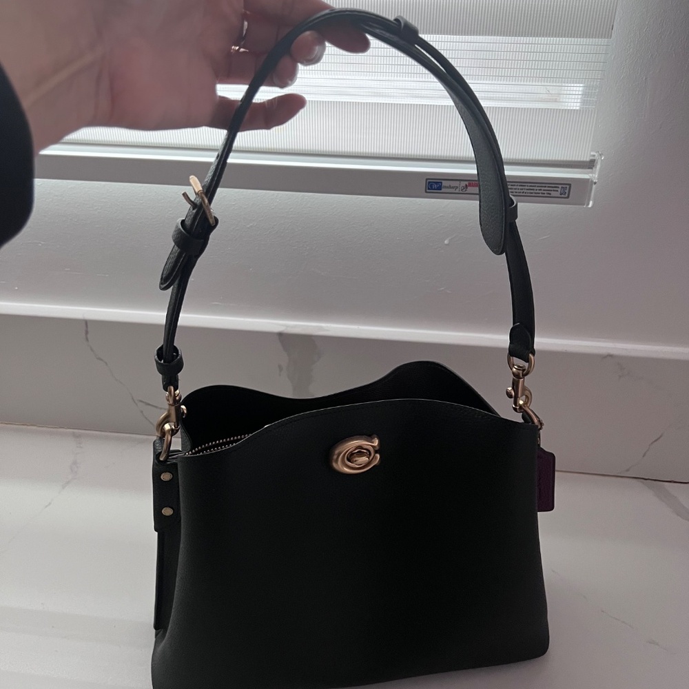 Coach Willow Shoulder Bag Black Pebble Leather Turnlock Matte Gold + Strap - Picture 3 of 16